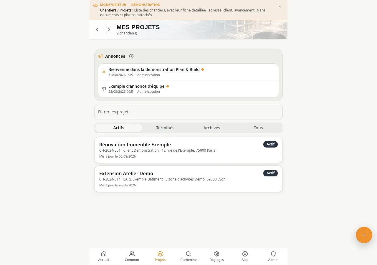 Chantiers : liste des projets avec statut (actif, terminé, archivé), filtre rapide et création d'un nouveau chantier en un geste.