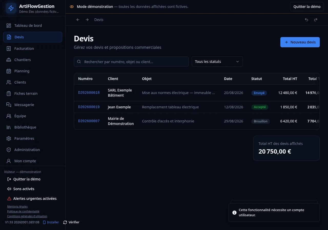 Devis : liste des propositions commerciales avec statuts (brouillon, envoyé, accepté), recherche par numéro, objet ou client, et total HT des devis affichés.