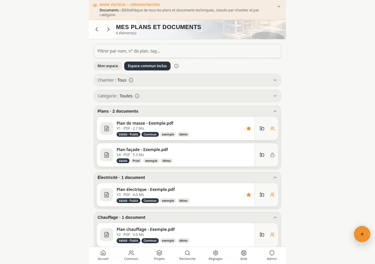 Plans et documents : bibliothèque classée par chantier et par catégorie, avec version, statut de validation et tags pour retrouver chaque pièce.